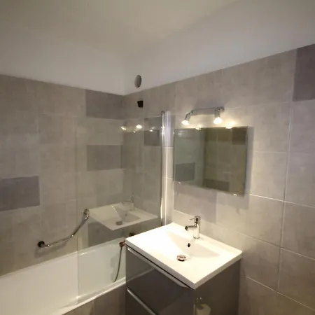 Apartment Les Saisies: Grand 2 Pieces Cabine, 6 Pers, Cheminee, Balcon Sud, Wifi - Fr-1-293-248